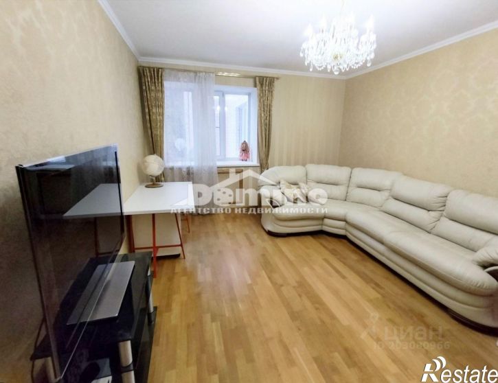 3-комн квартира улица Баррикад, 10,  д. 10