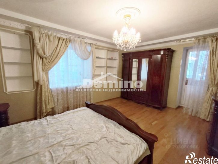 3-комн квартира улица Баррикад, 10,  д. 10