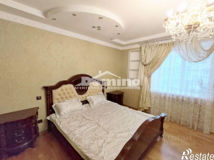 3-комн квартира улица Баррикад, 10,  д. 10