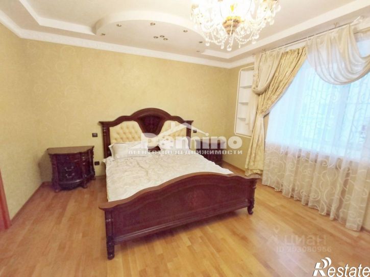 3-комн квартира улица Баррикад, 10,  д. 10