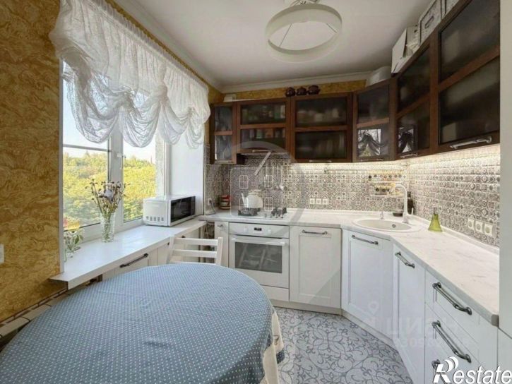 2-комн квартира улица Труда, 10,  д. 10