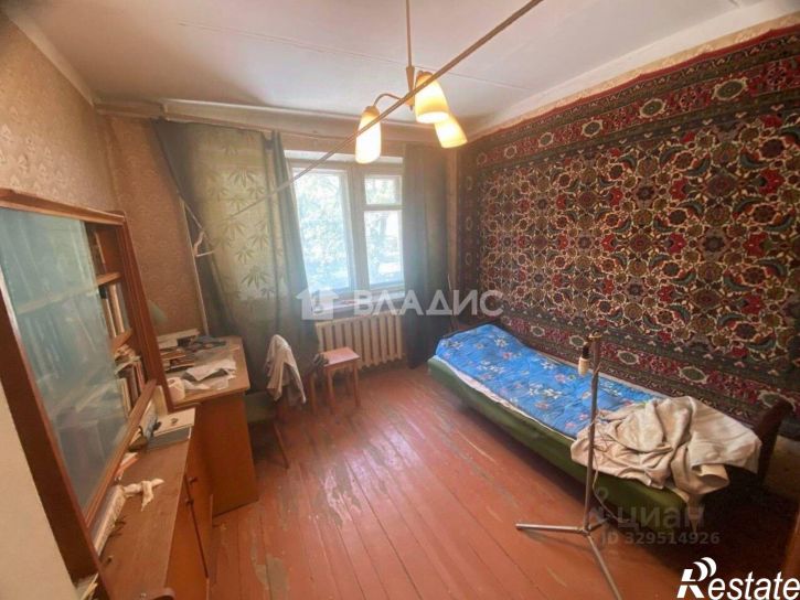 4-комн квартира улица Баррикад, 157,  д. 157