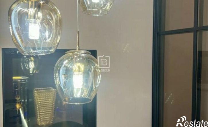 2-комн квартира ул Космонавта Комарова, 53,  д. 53