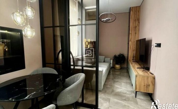 2-комн квартира ул Космонавта Комарова, 53,  д. 53