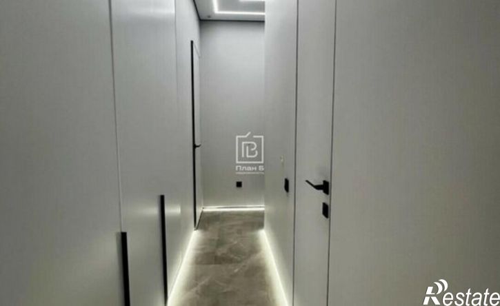 2-комн квартира ул Космонавта Комарова, 53,  д. 53