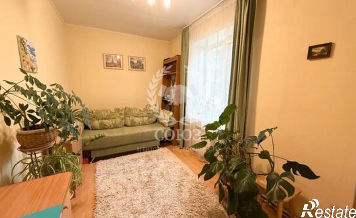 2-комн квартира улица Поле Свободы, 18В,  д. 18В