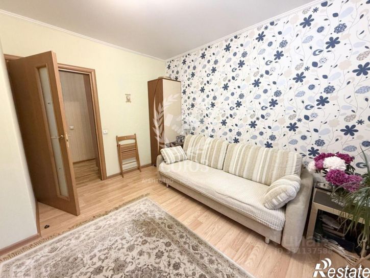 2-комн квартира улица Поле Свободы, 18В,  д. 18В