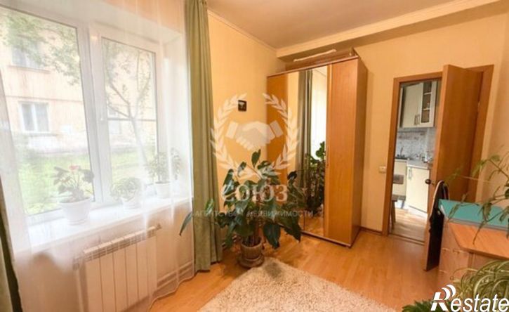 2-комн квартира улица Поле Свободы, 18В,  д. 18В