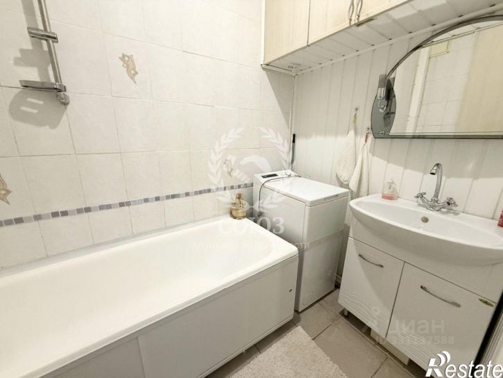 2-комн квартира улица Поле Свободы, 18В,  д. 18В