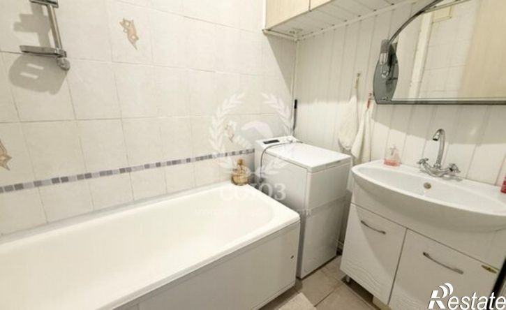 2-комн квартира улица Поле Свободы, 18В,  д. 18В