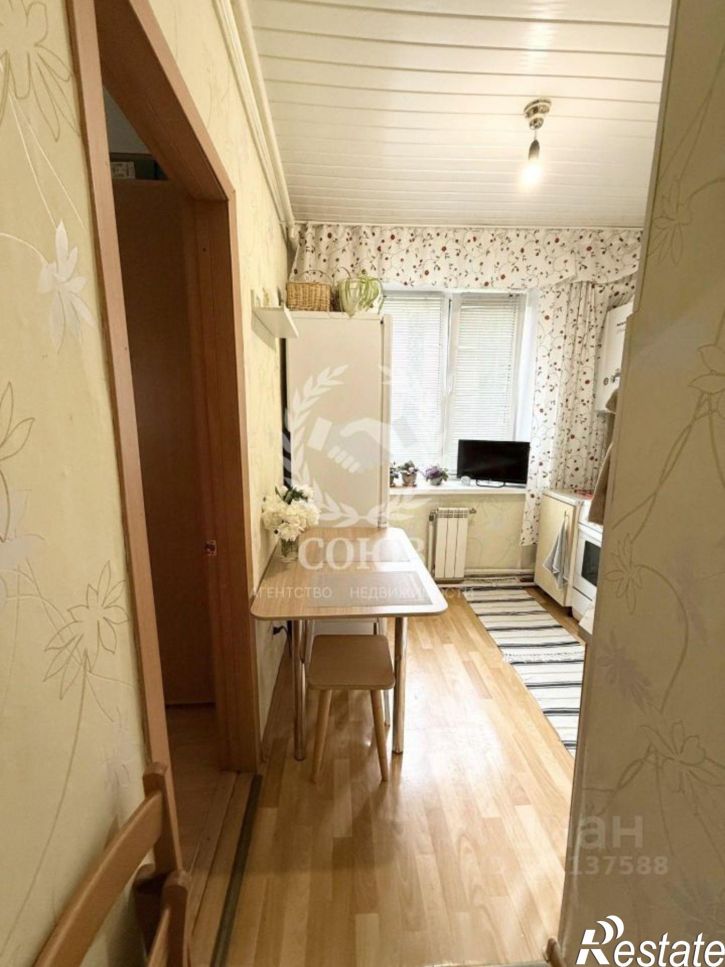 2-комн квартира улица Поле Свободы, 18В,  д. 18В
