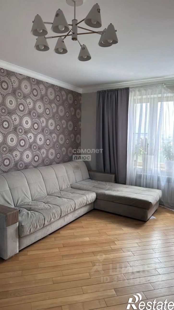2-комн квартира ул Академическая, 10,  д. 10
