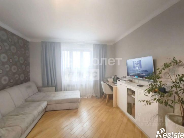 2-комн квартира ул Академическая, 10,  д. 10
