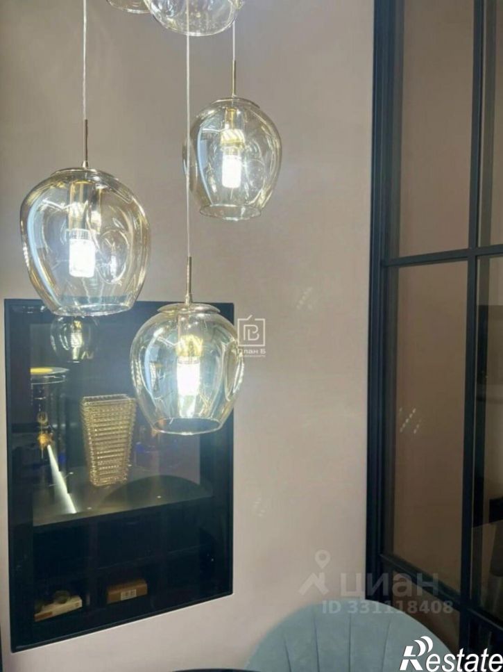 2-комн квартира ул Космонавта Комарова, 53,  д. 53