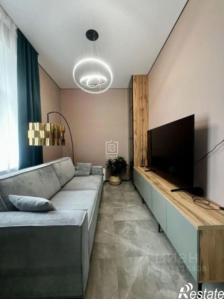 2-комн квартира ул Космонавта Комарова, 53,  д. 53