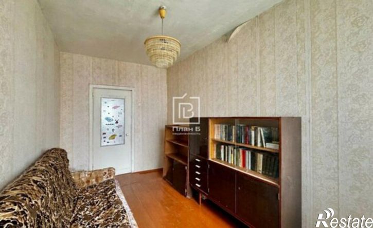 3-комн квартира улица Космонавта Комарова, 45,  д. 45