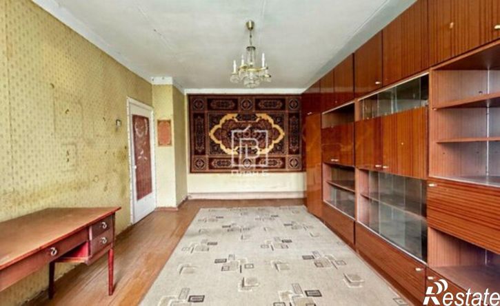 3-комн квартира улица Космонавта Комарова, 45,  д. 45