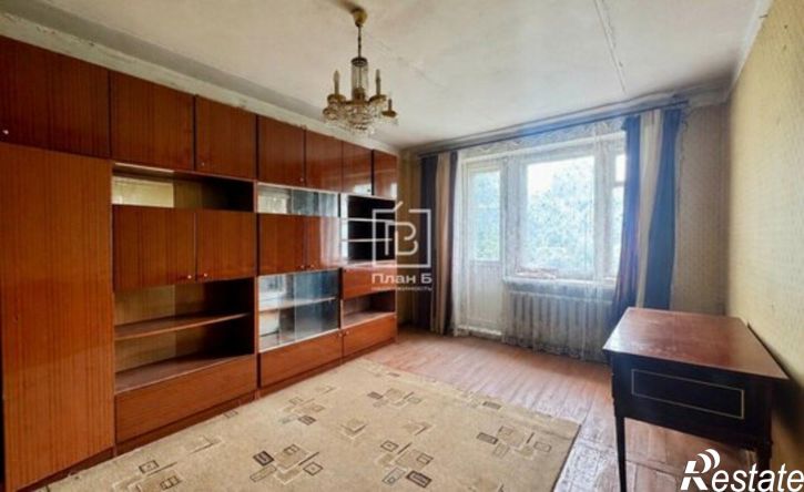 3-комн квартира улица Космонавта Комарова, 45,  д. 45