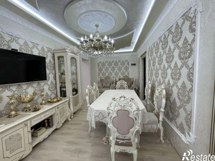 3-комн квартира Изумрудная улица, 24,  д. 24