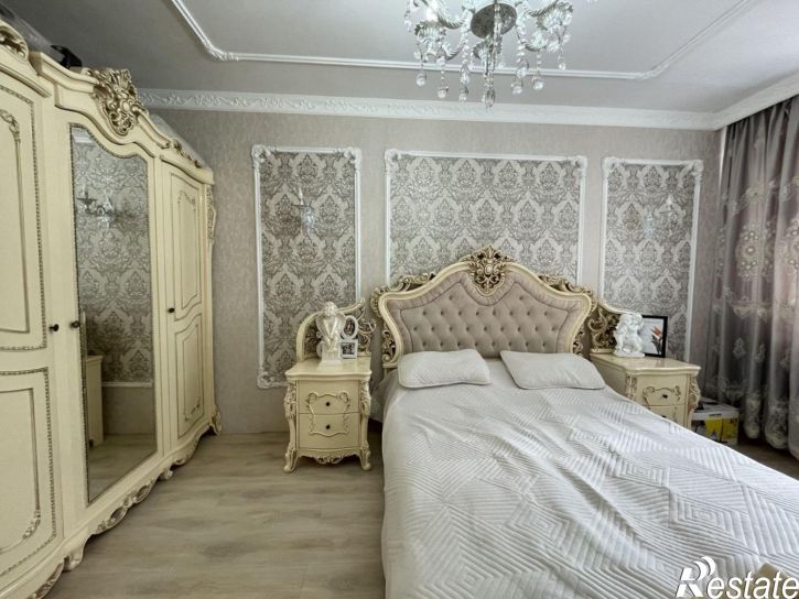3-комн квартира Изумрудная улица, 24,  д. 24