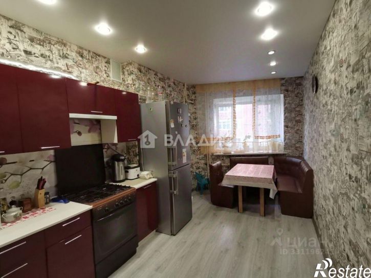 3-комн квартира улица Георгия Димитрова, 24,  д. 24