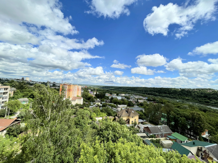 2-комн квартира Знаменская ул., 4к2