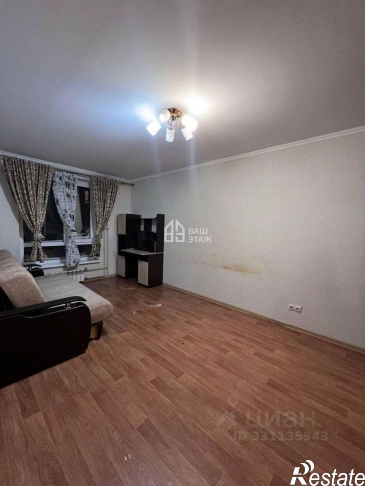 1-комн квартира улица Петра Тарасова, 37,  д. 37