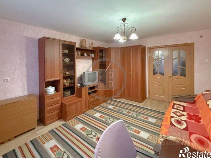 4-комн квартира ул Первых Коммунаров, 14,  д. 14