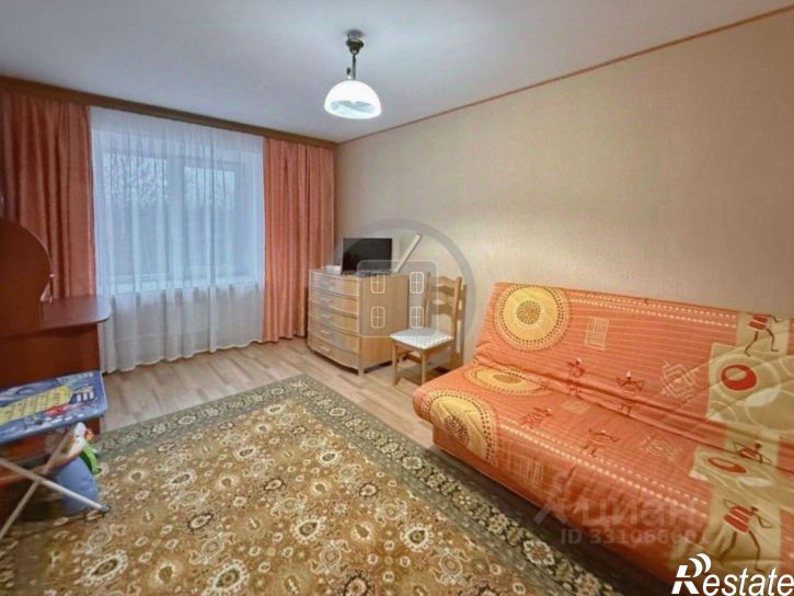 4-комн квартира ул Первых Коммунаров, 14,  д. 14