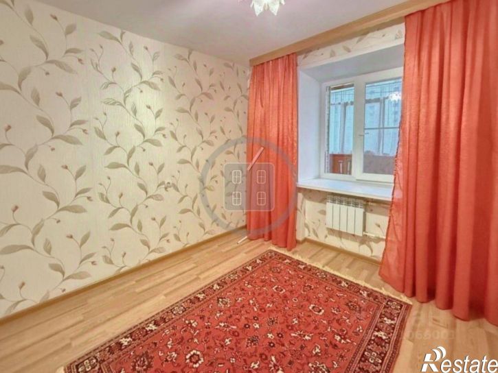 4-комн квартира ул Первых Коммунаров, 14,  д. 14