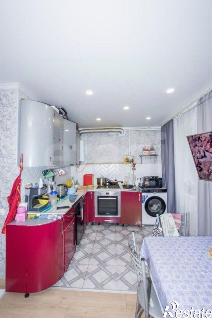 3-комн квартира Центральная улица, 18,  д. 18