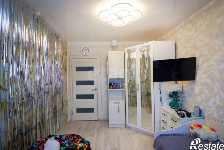3-комн квартира улица Генерала Попова, 18 к2,  д. 18 к2