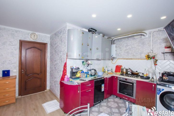 3-комн квартира Центральная улица, 18,  д. 18