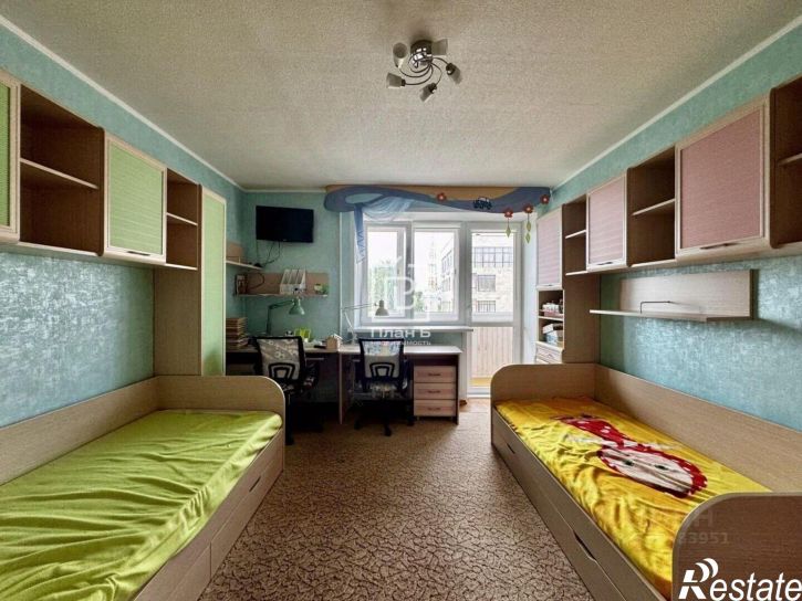 3-комн квартира улица Огарёва, 44,  д. 44