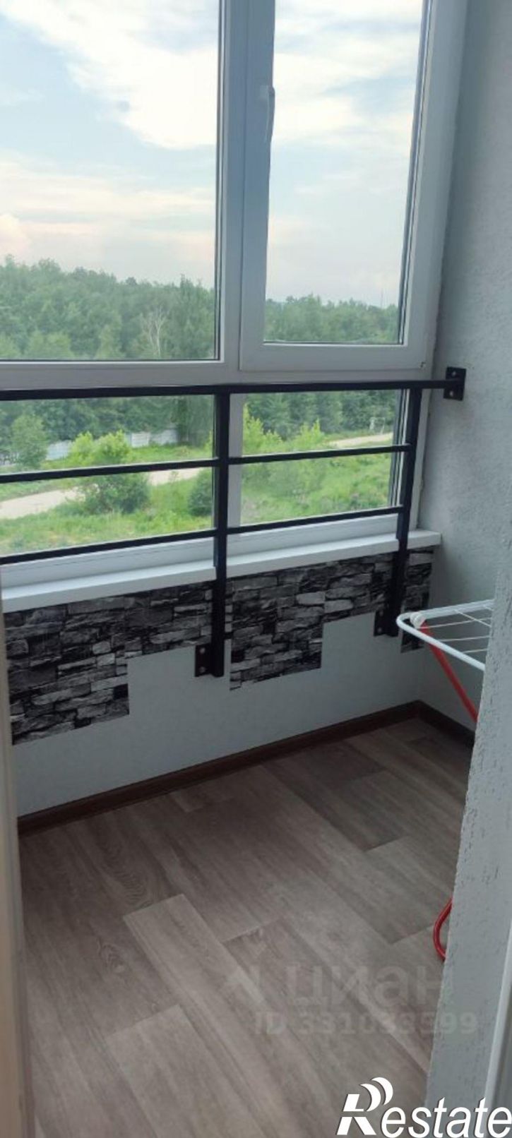 1-комн квартира ул Первых Коммунаров, 16,  д. 16