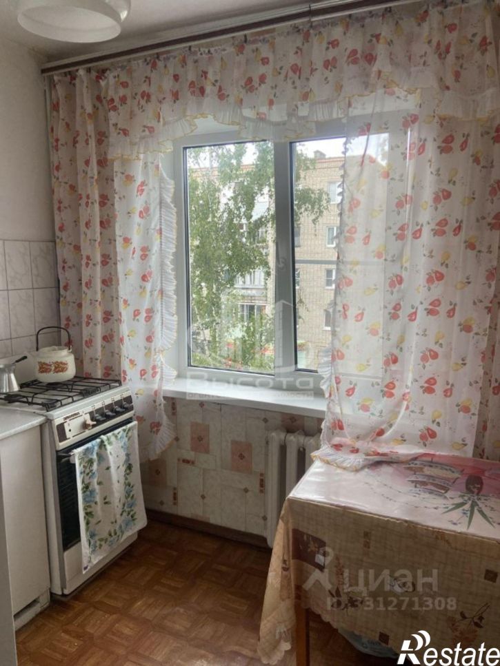 1-комн квартира улица Баррикад, 140,  д. 140