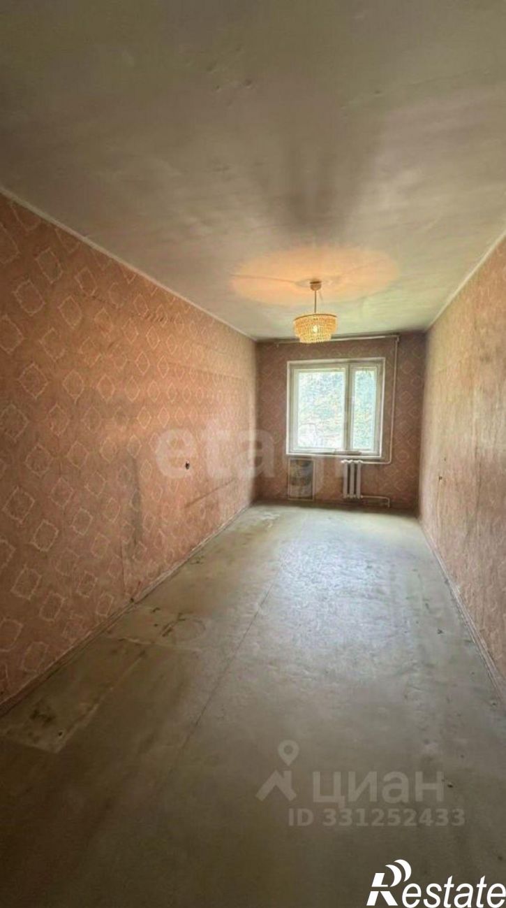 2-комн квартира улица Гурьянова, 8,  д. 8