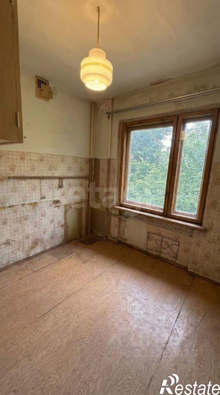 2-комн квартира улица Гурьянова, 8,  д. 8