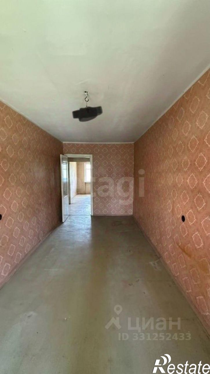2-комн квартира улица Гурьянова, 8,  д. 8