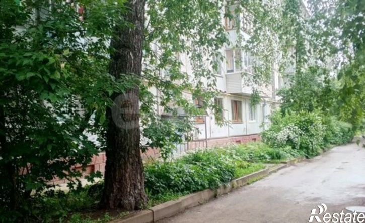 1-комн квартира улица Суворова, 15,  д. 15