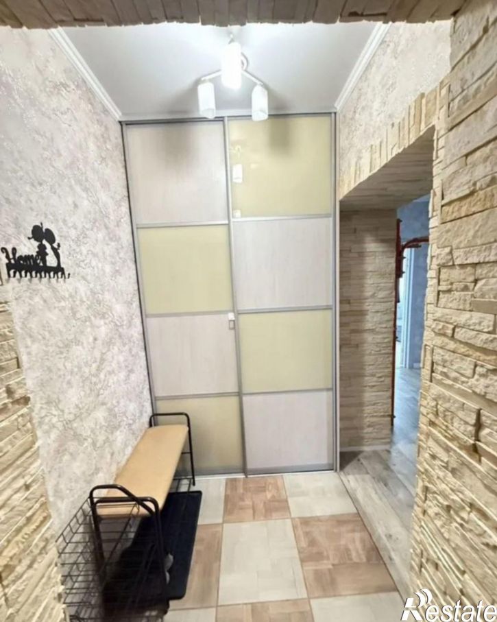 2-комн квартира Хрустальная улица, 60Б,  д. 60Б