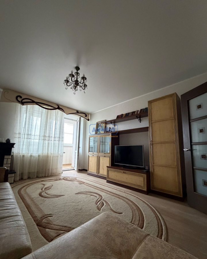 1-комн квартира Сиреневый б-р, 6