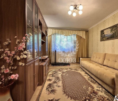 3-комн, 60кв м, этаж 2/5 Гвардейская улица, 5