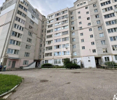 2-комн, 70кв м, этаж 1/9 Сиреневый б-р, 2