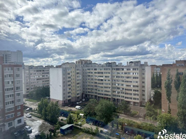 2-комн квартира ул Академическая, 10,  д. 10