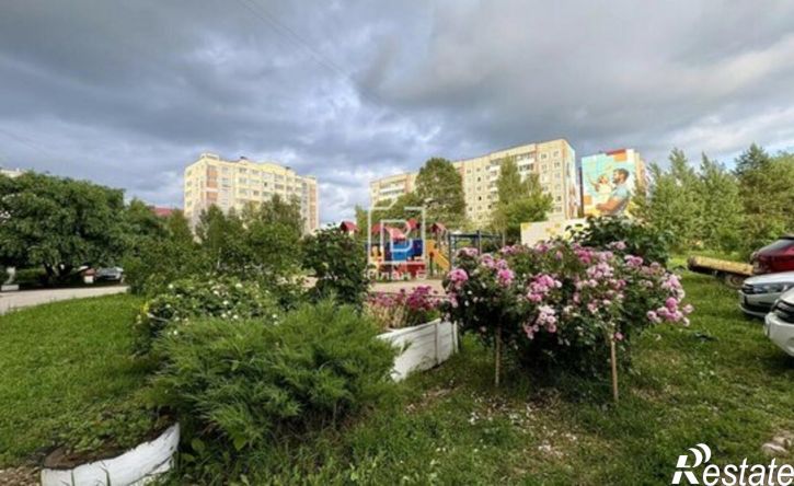 2-комн квартира Сиреневый б-р, 2,  д. 2