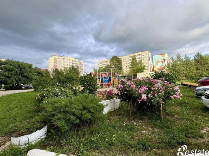 2-комн квартира Сиреневый б-р, 2,  д. 2