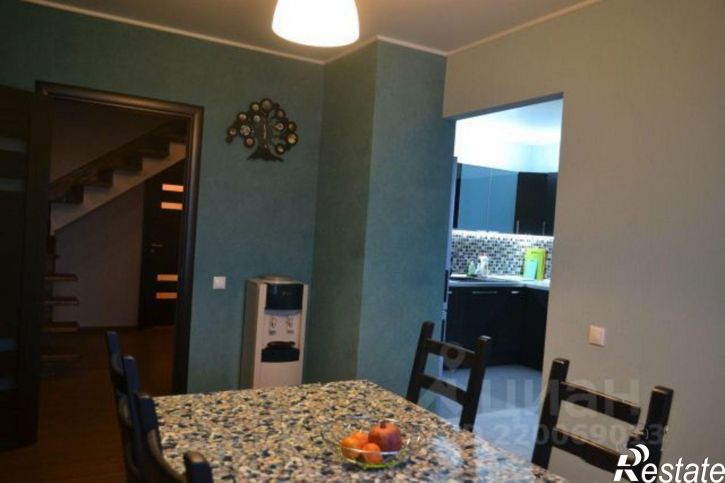4-комн квартира пер Труда, 4,  д. 4