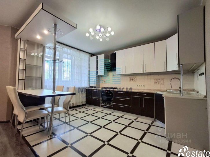 3-комн квартира улица Кибальчича, 32,  д. 32