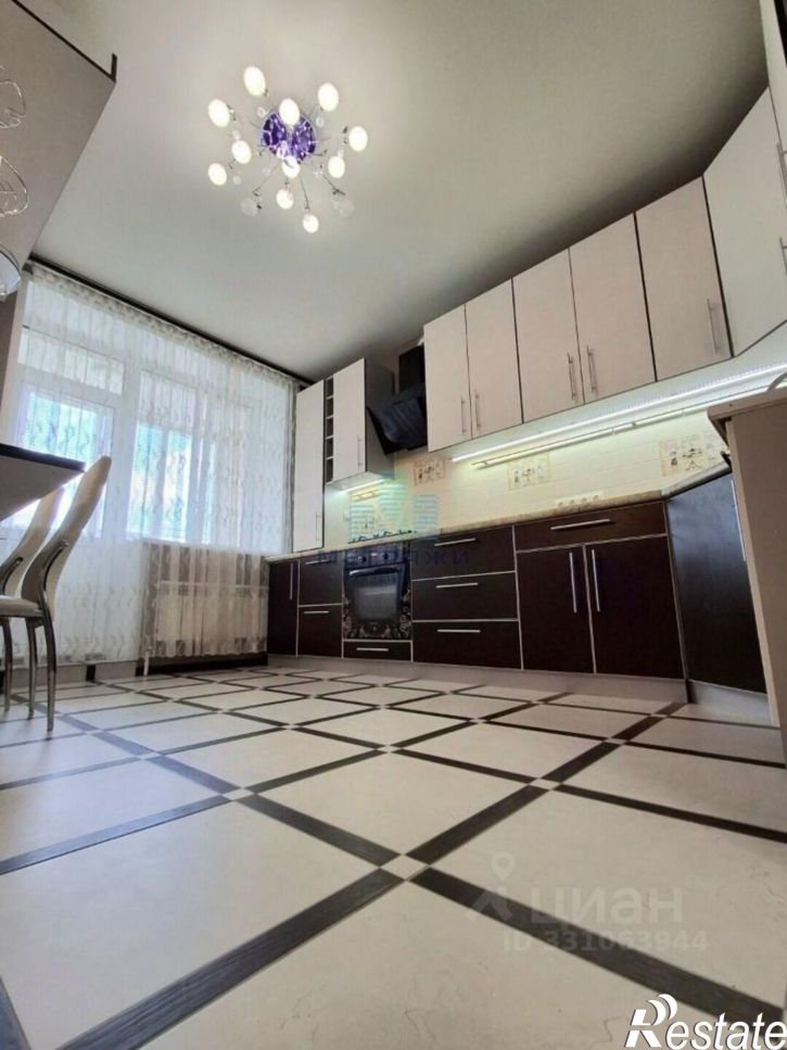 3-комн квартира улица Кибальчича, 32,  д. 32